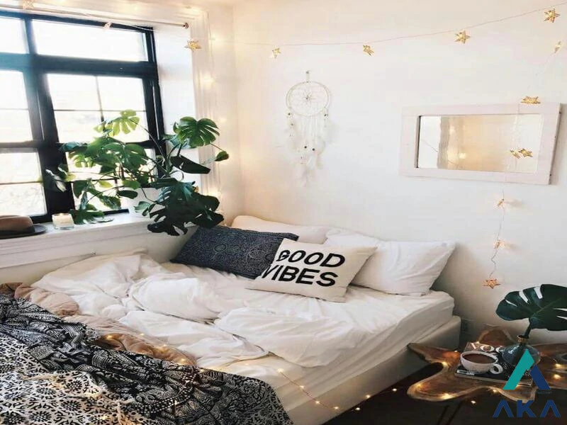 Phòng ngủ được thiết kế ánh sáng tràn vào tự nhiên mang lại không gian thoáng đãng