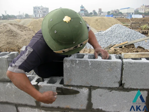 xây tường rào bằng gạch block